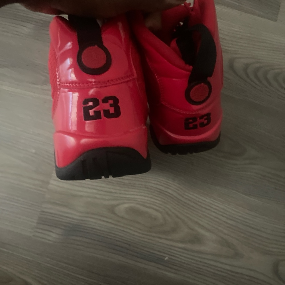 Jordan Bright Red Sneakers - Picture 3 of 3